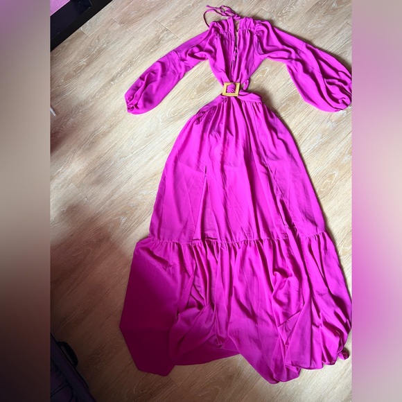 Dress - Picture 2 of 4